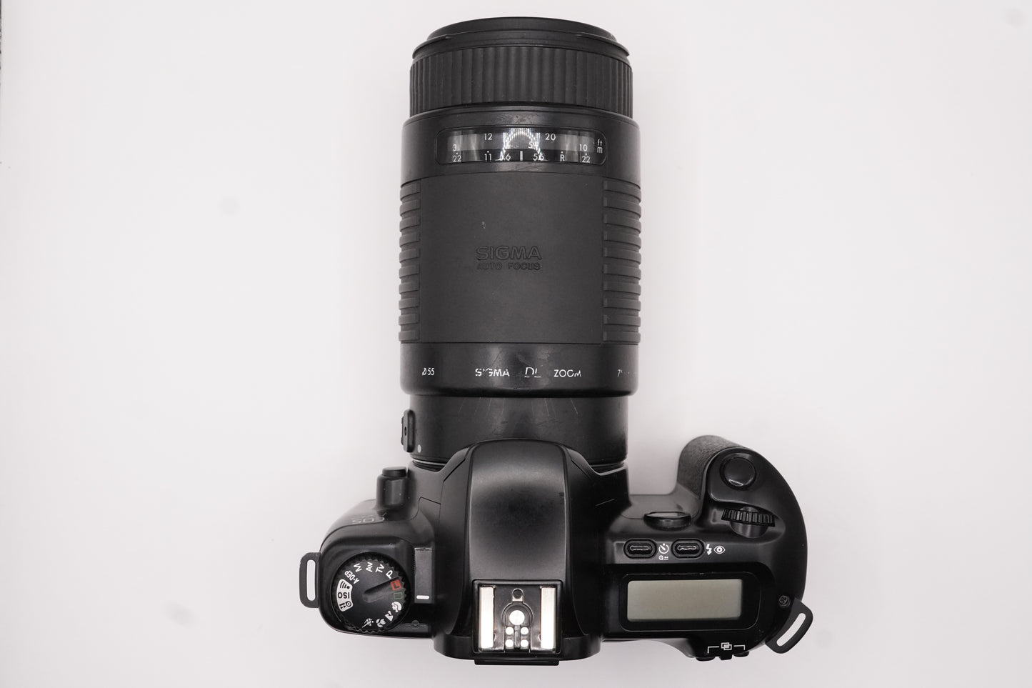 Canon EOS Kiss + Sigma 75–300 mm AF