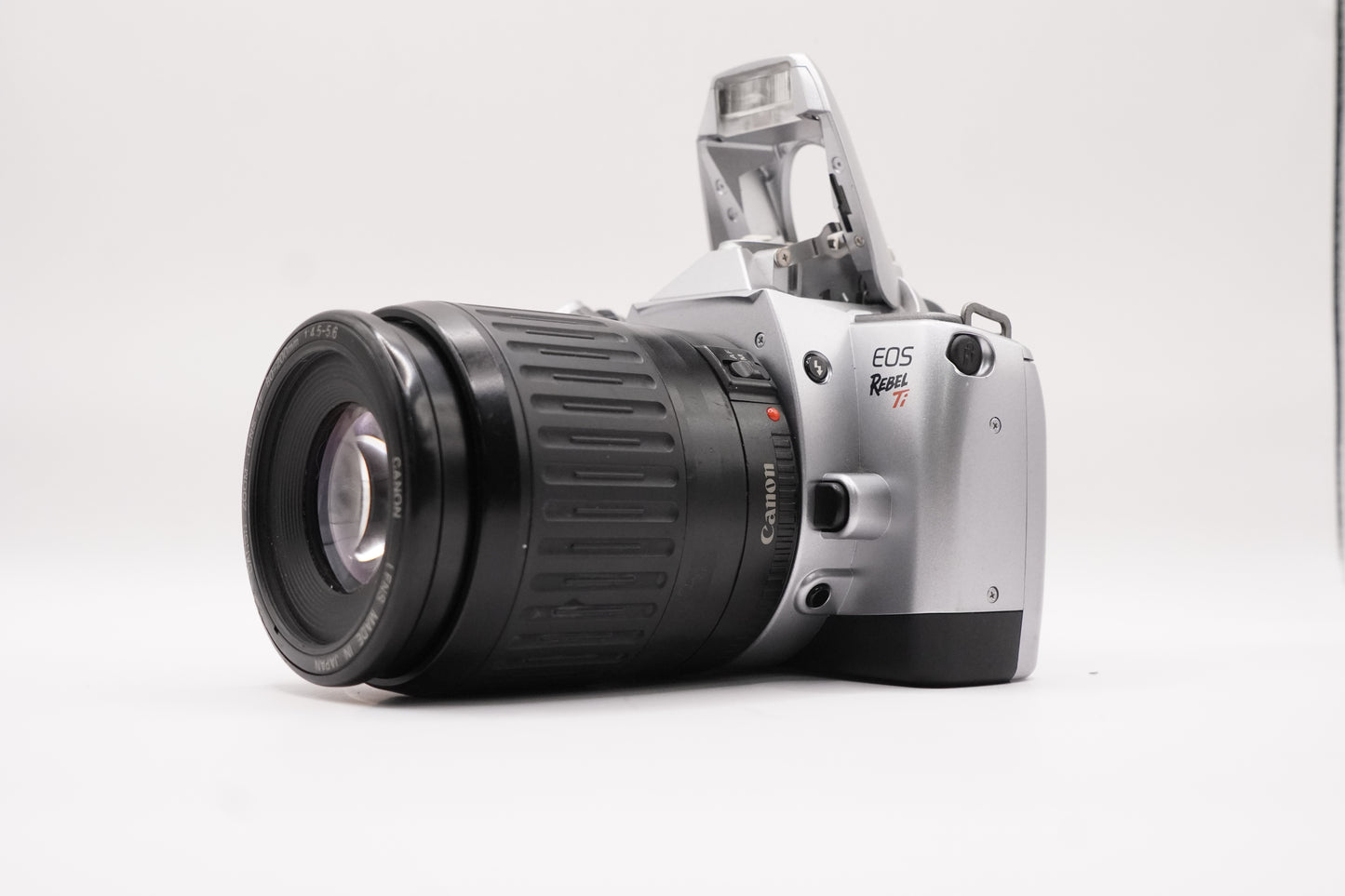 Canon EOS Rebel Ti + Canon EF 80–200mm