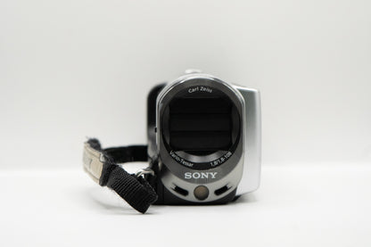 Sony Handycam DCR-SX63