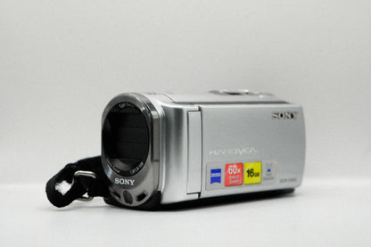 Sony Handycam DCR-SX63