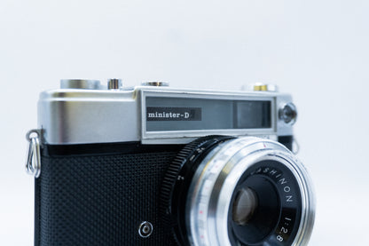 Yashica Minister-D