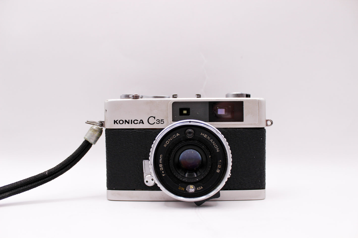 Konica C35