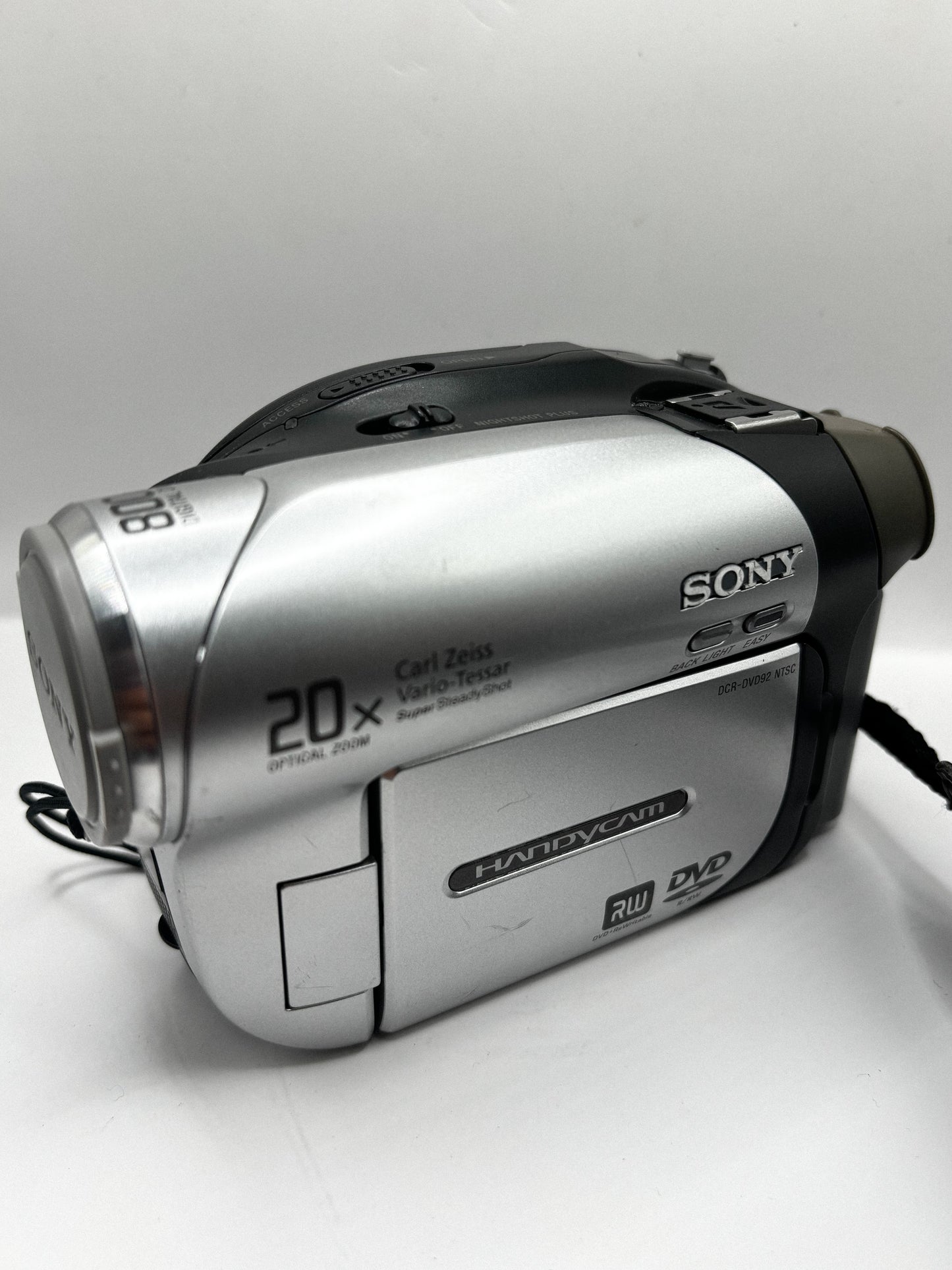 Sony Handycam DCR-DVD92