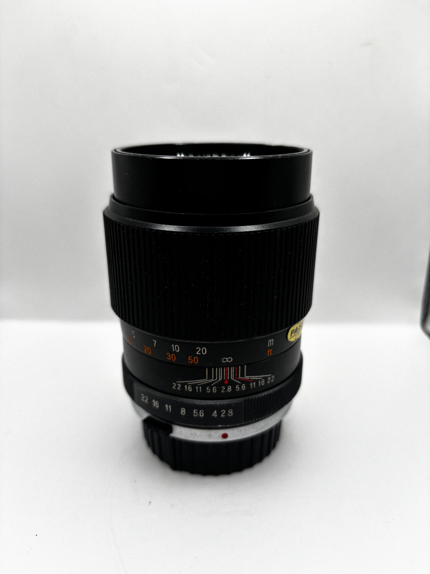 Rokunar Tele-Auto 135mm f/2.8